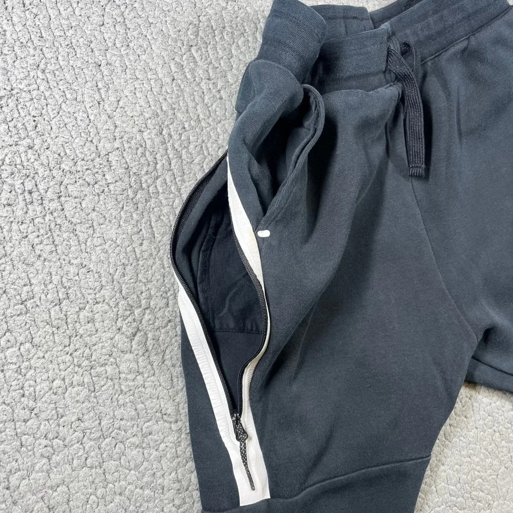 Nike Kids Sportswear Tech Fleece Cropped‎ Jogger Pants Black AQ9677-010 Medium
